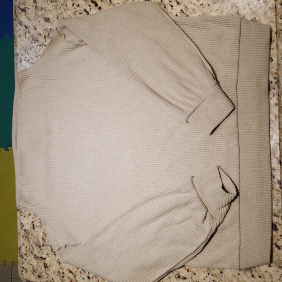 🧑🎄10/10🧑🎄Wishlist cozy sweater M/L - Picture 1 of 8